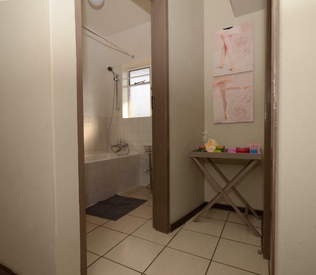 Libem Lodge 2 Edenvale Dış mekan fotoğraf